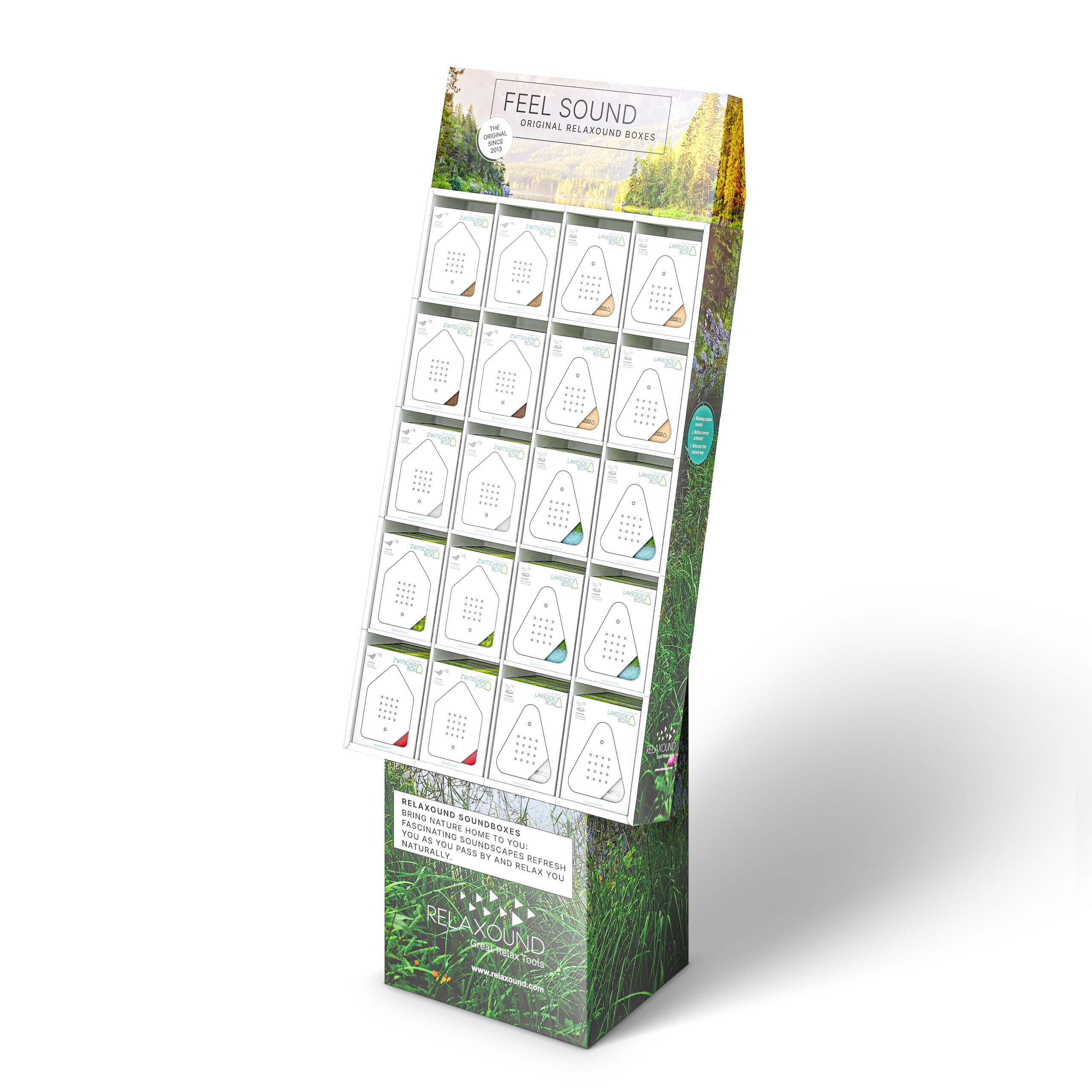 Vertikales Relaxound Einzelhandels Display mit 60 Zwitscher- und Lakesideboxen, angeordnet in einem von der Natur inspirierten grünen Design.